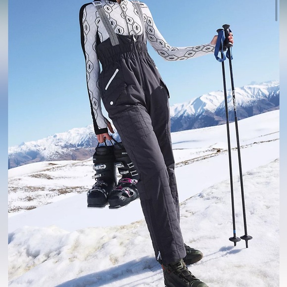COPY - FP Movement by Free People All Prepped Bib - Picture 1 of 3
